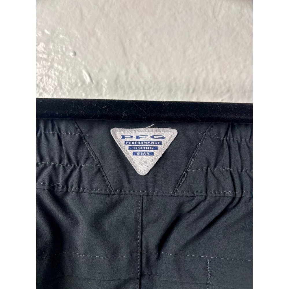 Columbia PFG Fishing Shorts Mens Small Black Mesh Pocket - Picture 6 of 12